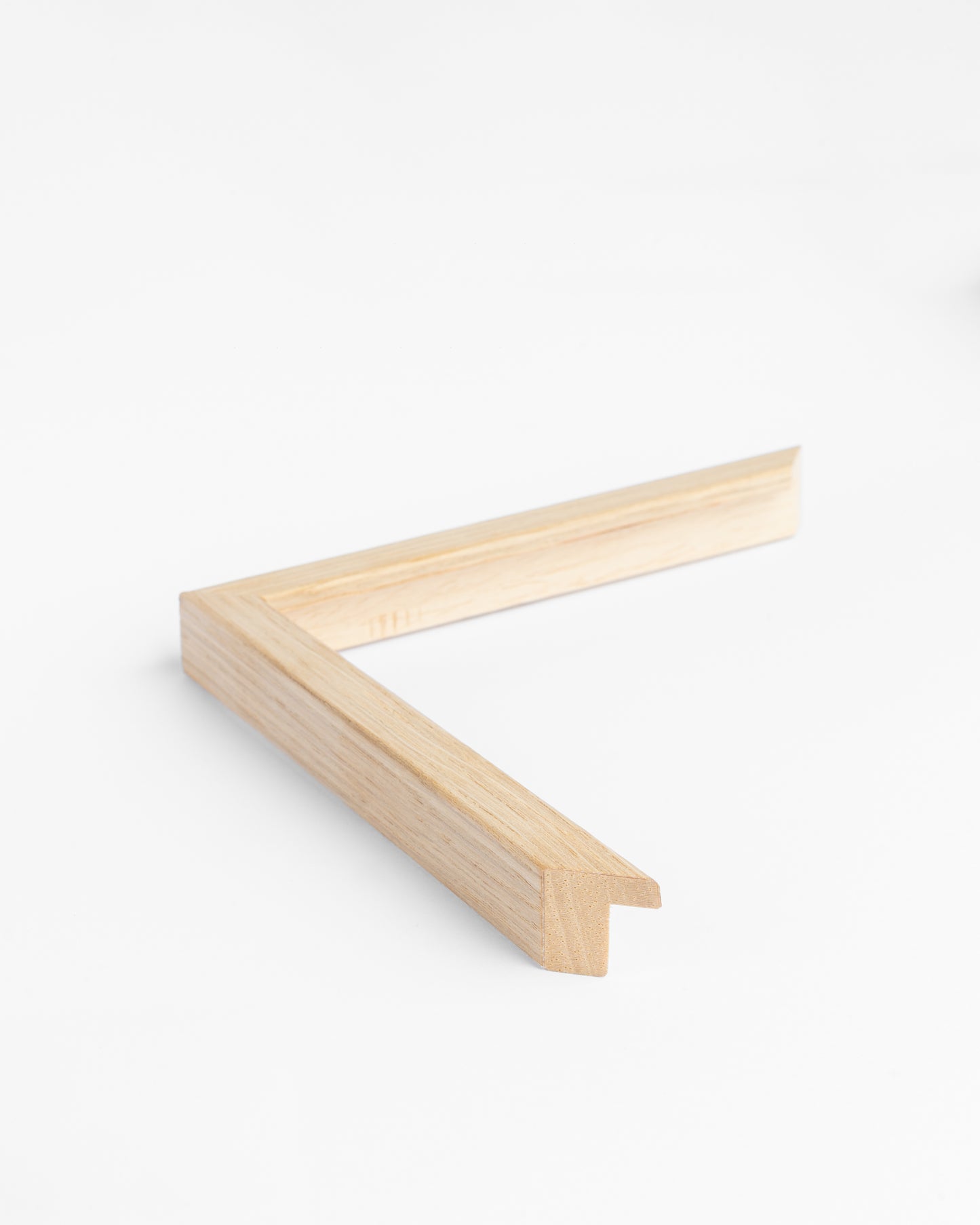 Berlin (12x18mm), Natural Oak - Veneer