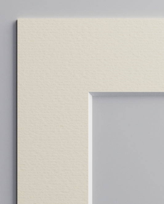 Mount Creme (White Core)