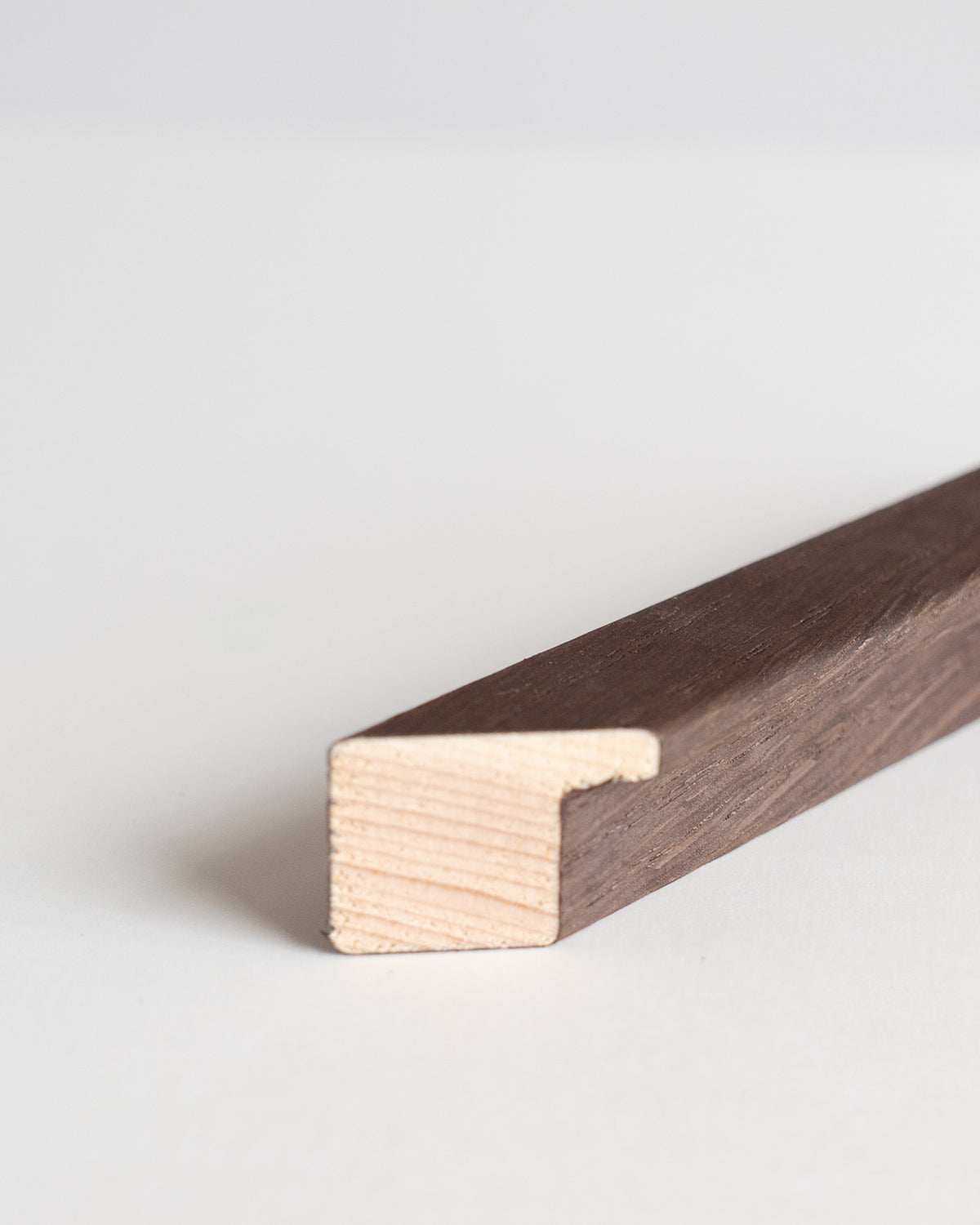 Helsinki (20x20mm), Dark Brown Oak - Veneer