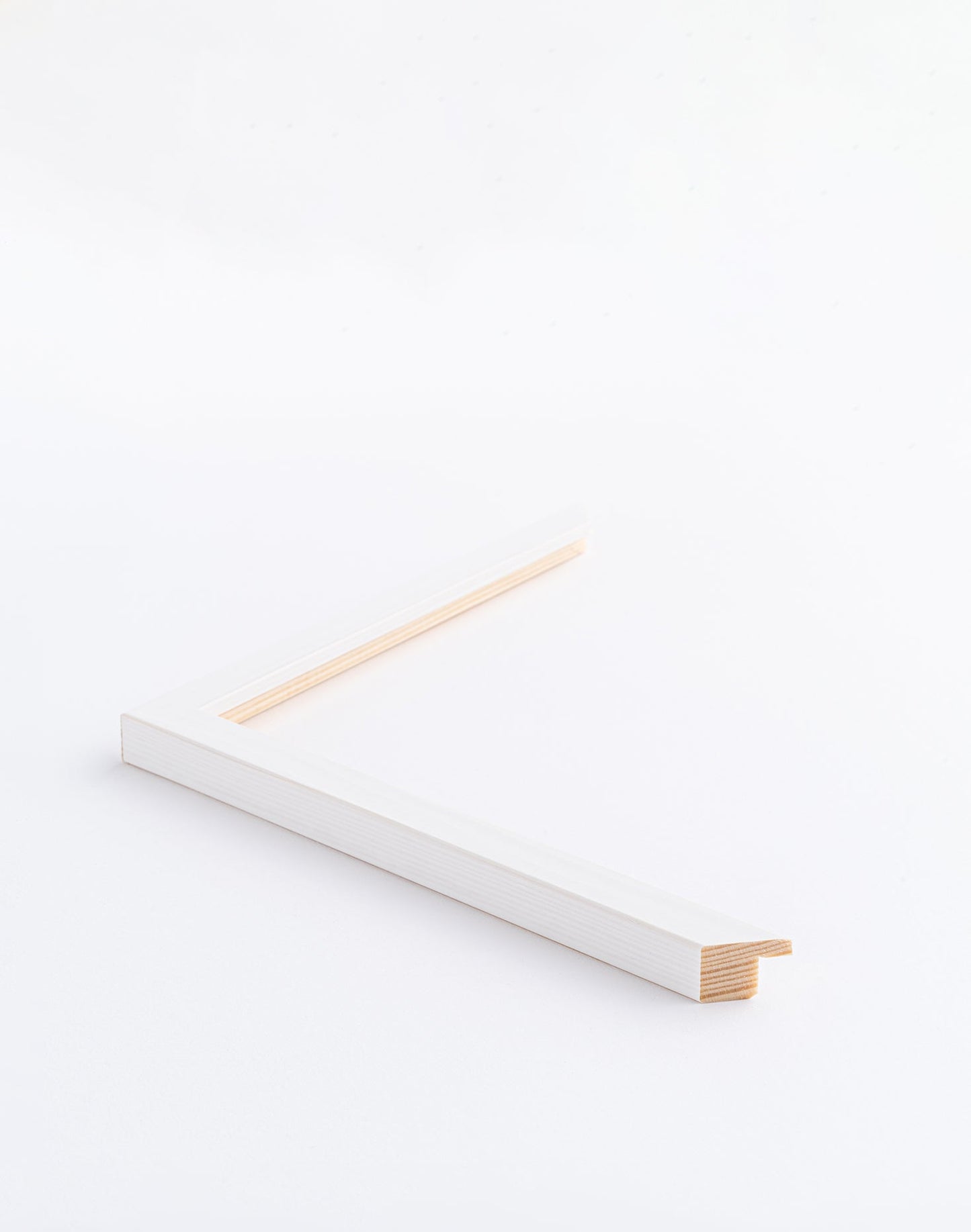 Milan (11x11mm),  White