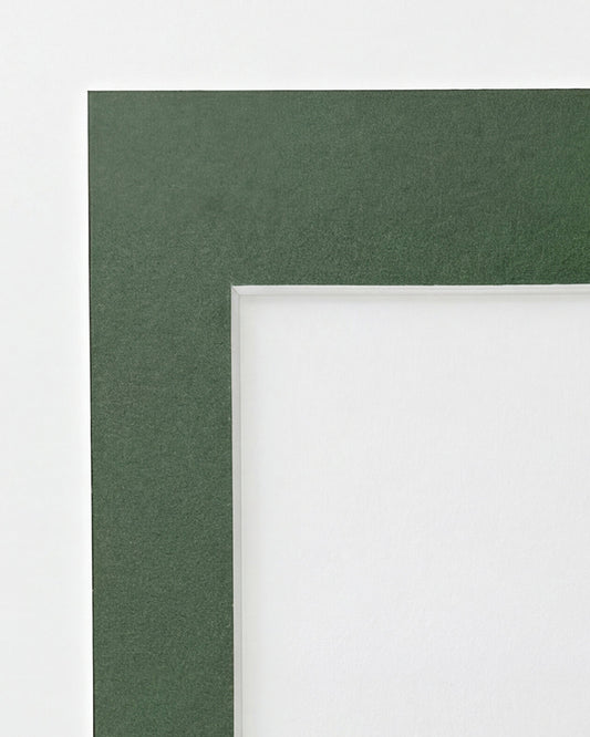 Mount Sample: Forest Green (White Core)