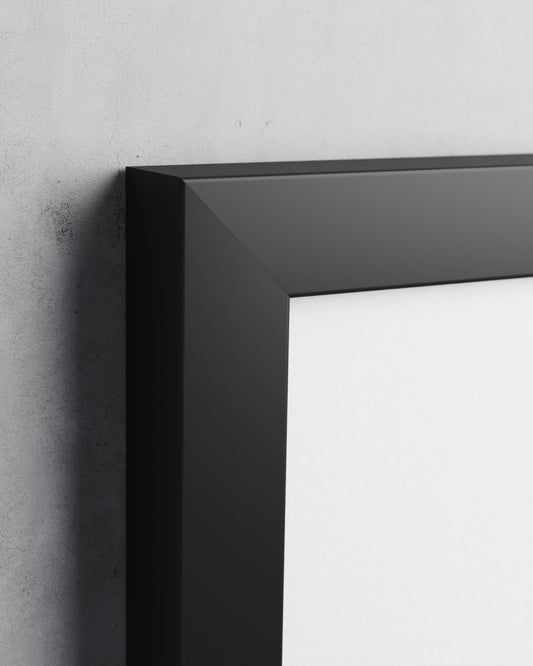 Munich (40x32mm), Black