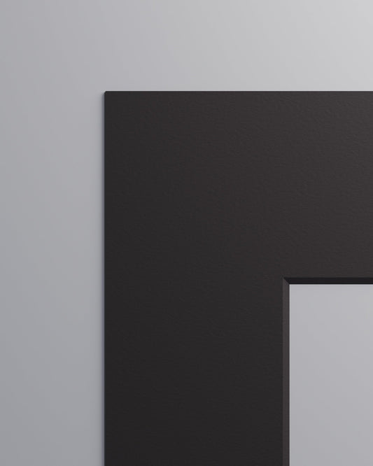 Mount Sample: Black