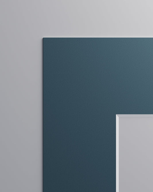 Mount Sample: Dark Blue (White Core)